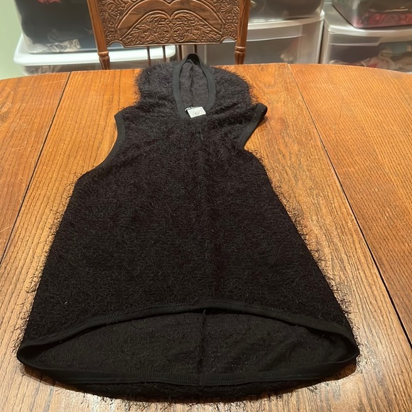 Denis Gagnon Black Sheer Eyelash High-low Hooded Sleeveless Sweater Size S - Picture 6 of 9